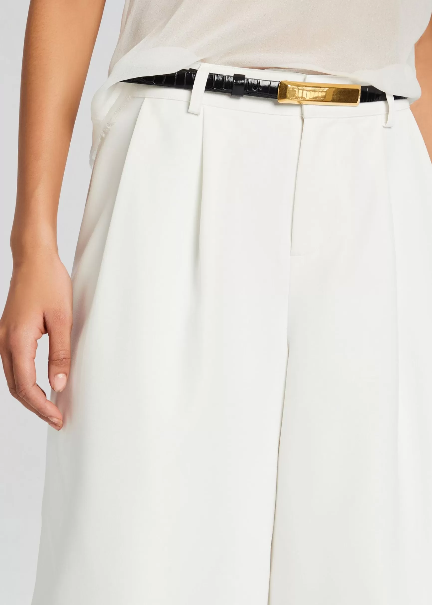 Business Chic*Retrofete Alyson Short White